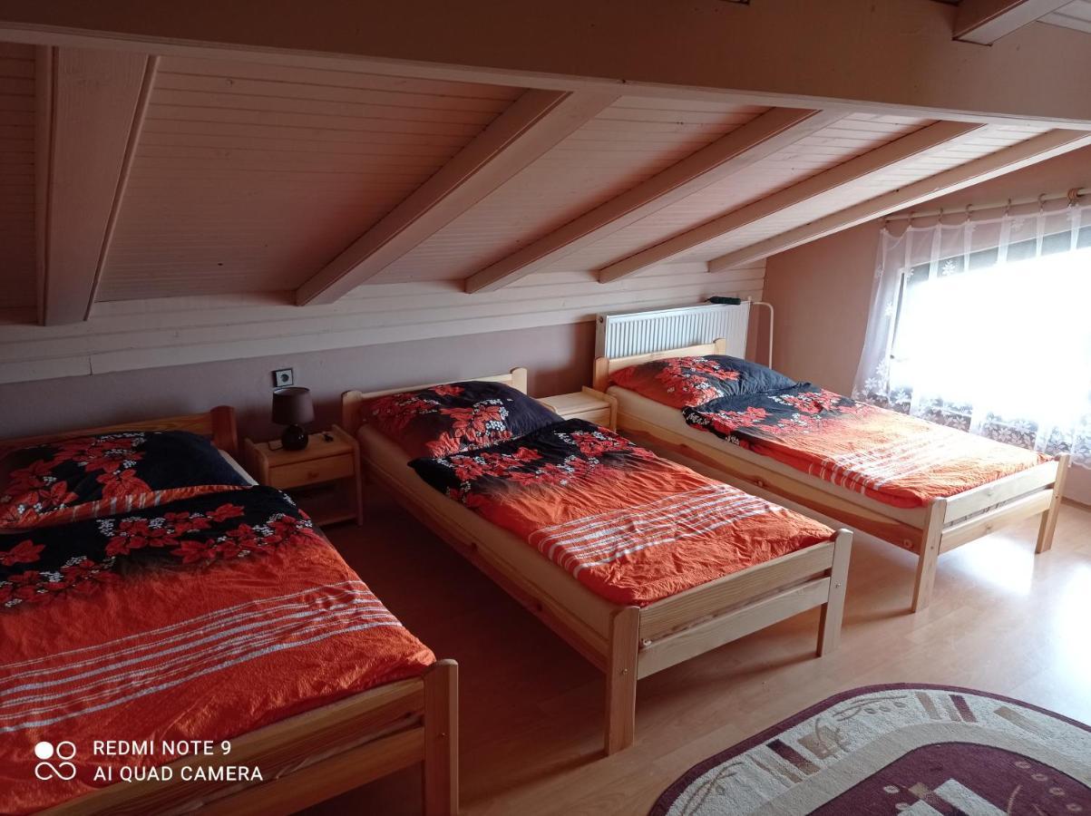 Penzion Sarka Hotell Štrba Eksteriør bilde