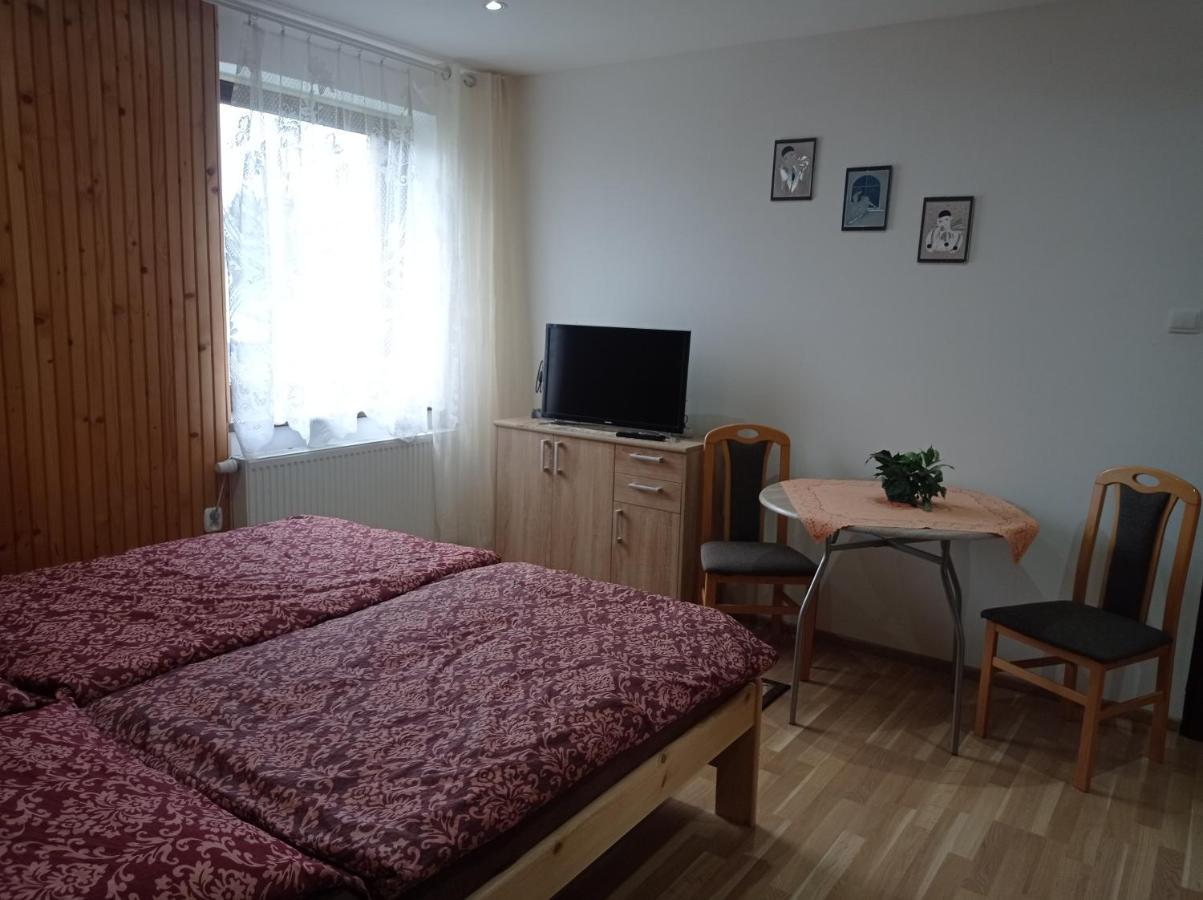 Penzion Sarka Hotell Štrba Eksteriør bilde